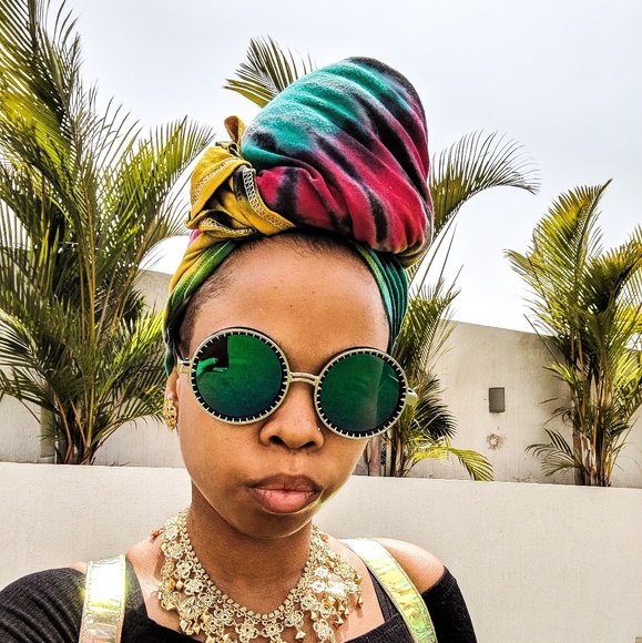 Meet your Posher, NiaMarie.me - Picture 6 of 8